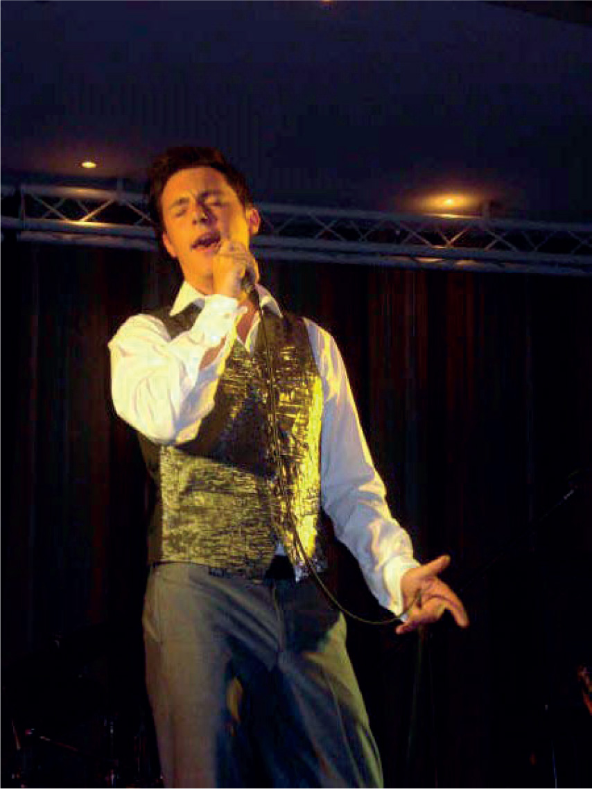 Performing on stage in the Inishowen Gateway Hotel Buncrana 4 May 2009 - photo 21