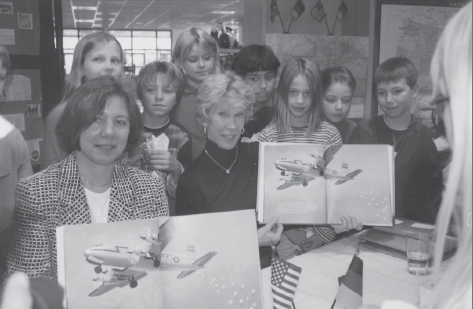 Ambassador to Germanys wife Sue Timken right holding the book Mercedes and - photo 6