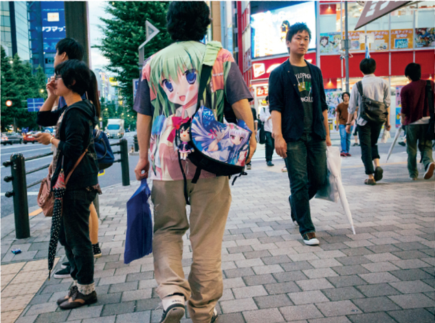 JAPANESE OTAKU ARE NOT AFRAID OF SHOWING OFF THEIR PREDILECTIONS ANYMORE - photo 4