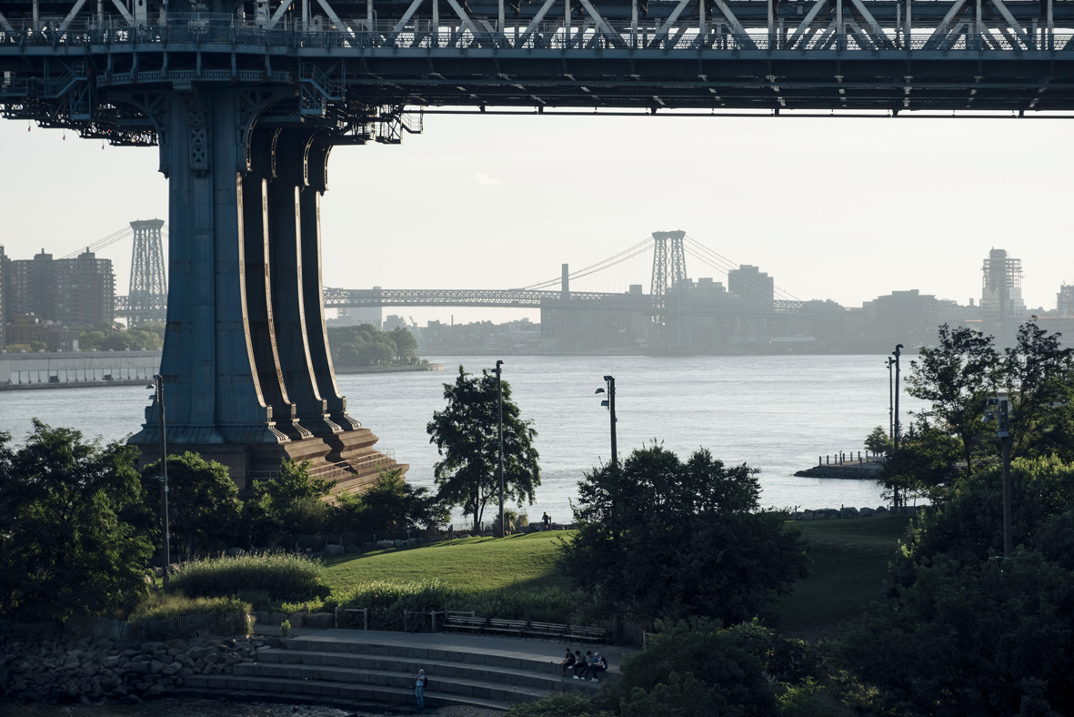 In Dumbo the once-industrial waterfront has been remade as a ribbon of green - photo 5