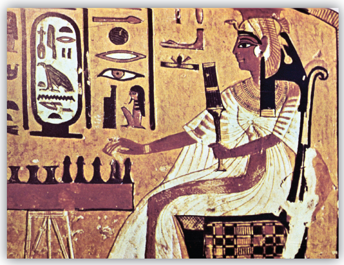 Ancient Egyptian Queen Nefertari playing senet Other chess historians trace - photo 5