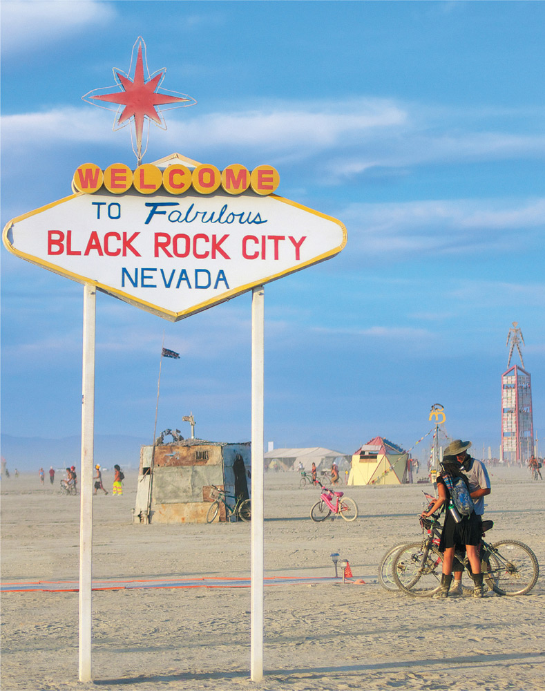 CONTENTS FOREWORD T hey had gone to the Black Rock Desert to erect a wooden - photo 2