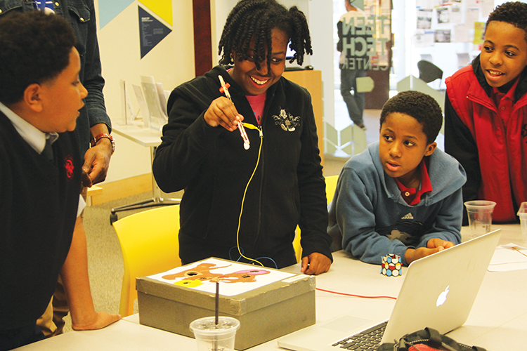 Start Making workshop Hennepin County Library Best Buy Teen Tech Center - photo 2