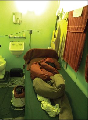 David Sweats cell was located in Honor Block where inmates enjoyed privileges - photo 8