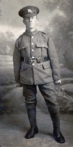 A soldier of the Queens Royal West Kent Regiment in c 1916 He wears the - photo 4