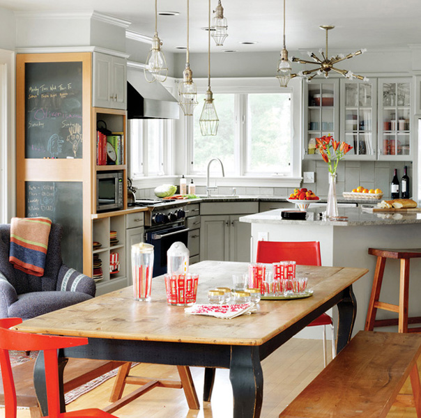 This kitchen and dining-area remodel involved repainting all the cabinetry - photo 3