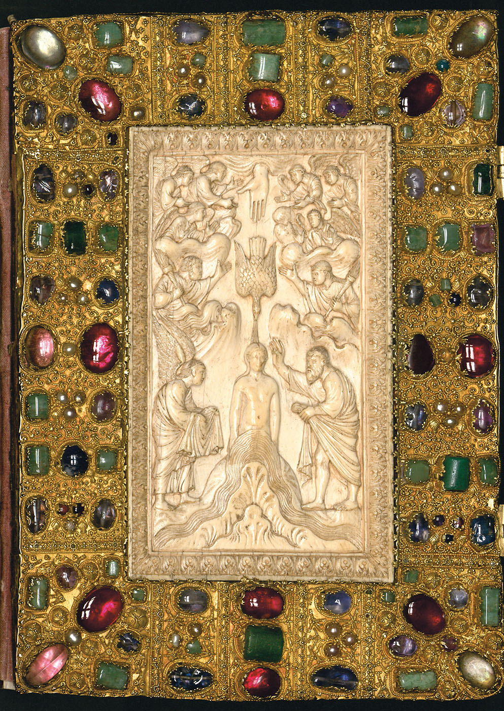 The jewelled binding with pearls and precious stones set in a gold plate with - photo 6