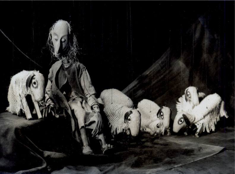 Mac the Sheep Stealer by john Wrights Marionettes that started my passion for - photo 8