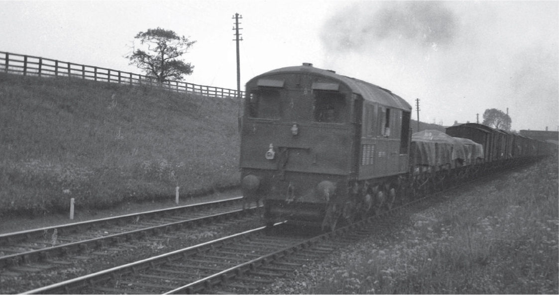 This Armstrong Whitworth 800hp diesel-electric locomotive was tested on the - photo 7