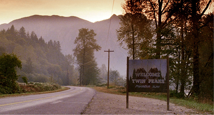 Diane 1130 am February 24 Entering the town of Twin Peaks Notes on - photo 3