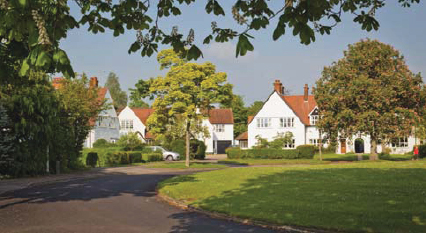 Letchworth Garden City Typical Arts and Crafts-style housing clustered around - photo 3