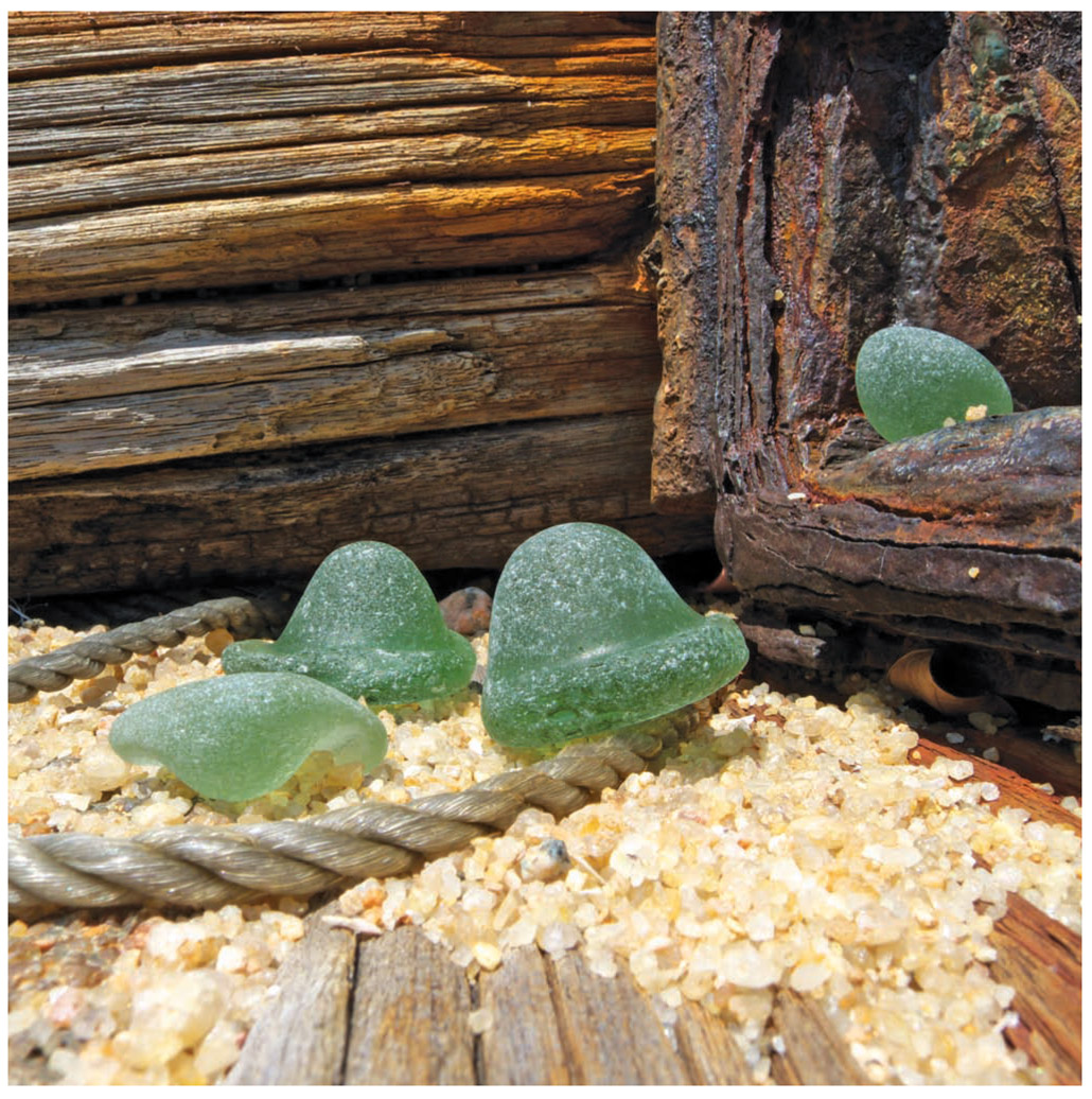 These seaglass multies look like colorfully dressed people here flocking - photo 8