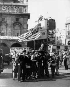 VE DAY 1945 Celebrating Victory in Europe in Piccadilly Circus London This is - photo 1