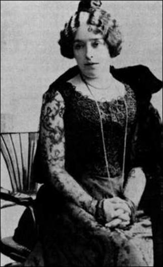 Jeromes wife Ettie whom he married shortly before writing his first comic - photo 10