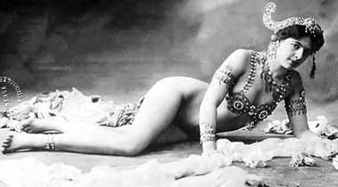 Mata Hari 1906 image wearing only breast covering and jewellery Mata Hari - photo 7