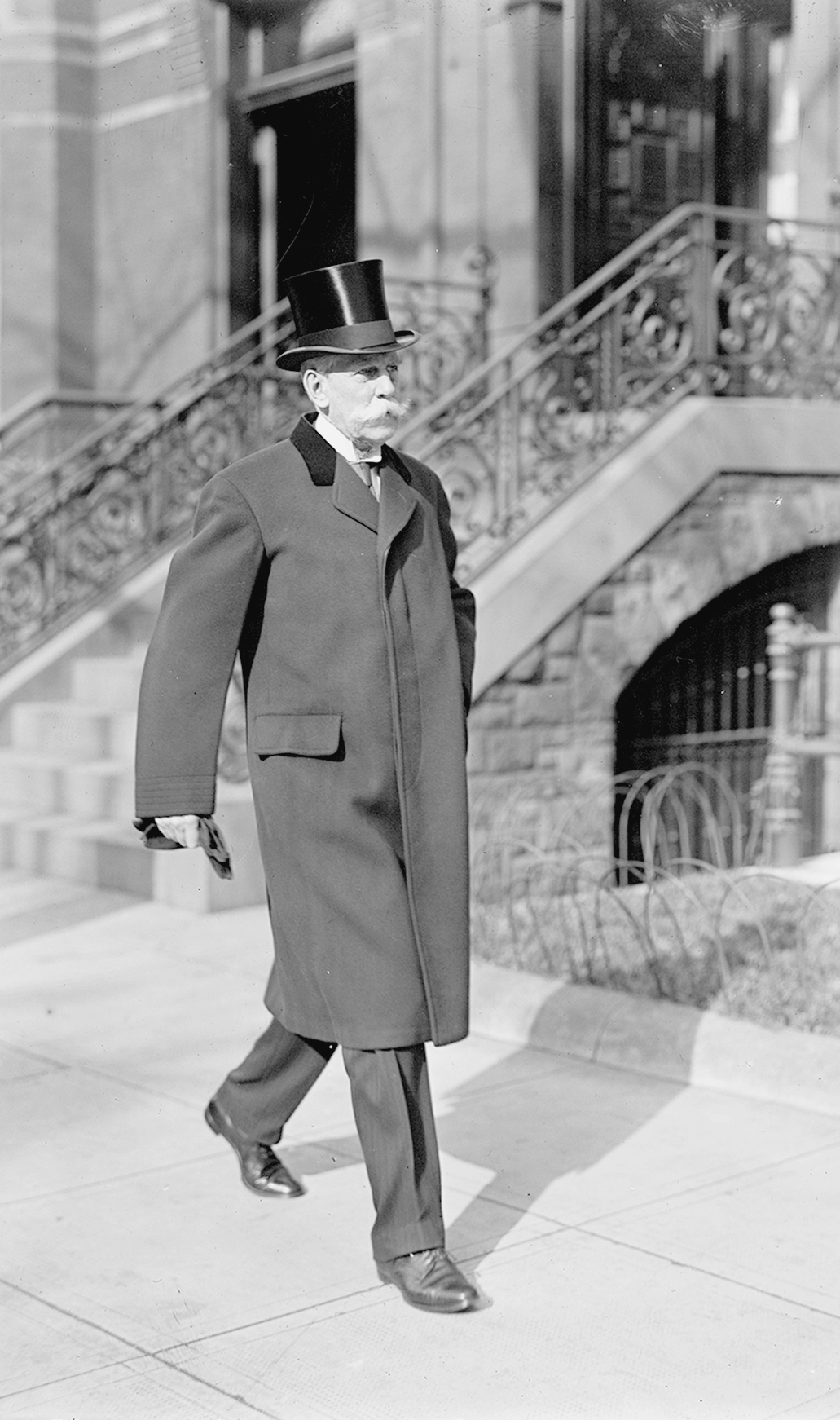 Justice Oliver Wendell Holmes in Washington 1914 A s he approached his - photo 4