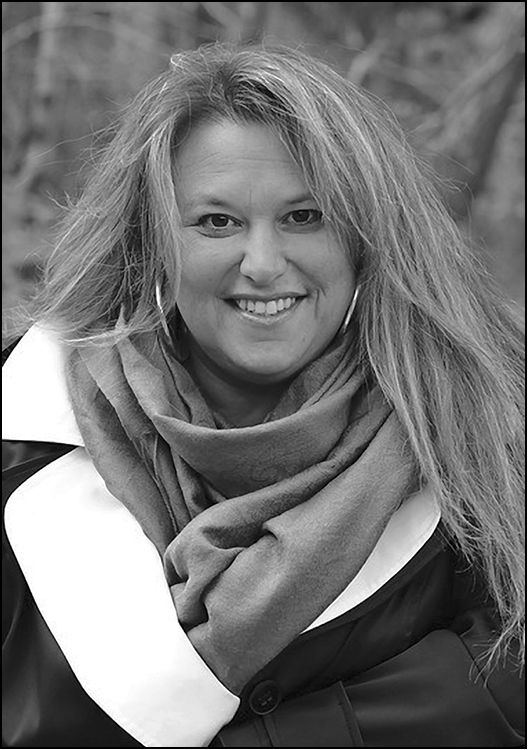 Alicia Craybas Melanie Barnum Bethel CT is a psychic medium intuitive - photo 2