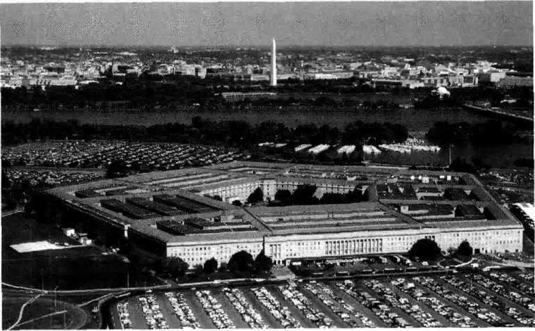 The mightiest bureaucracy in the world the Pentagon with a panorama of - photo 2