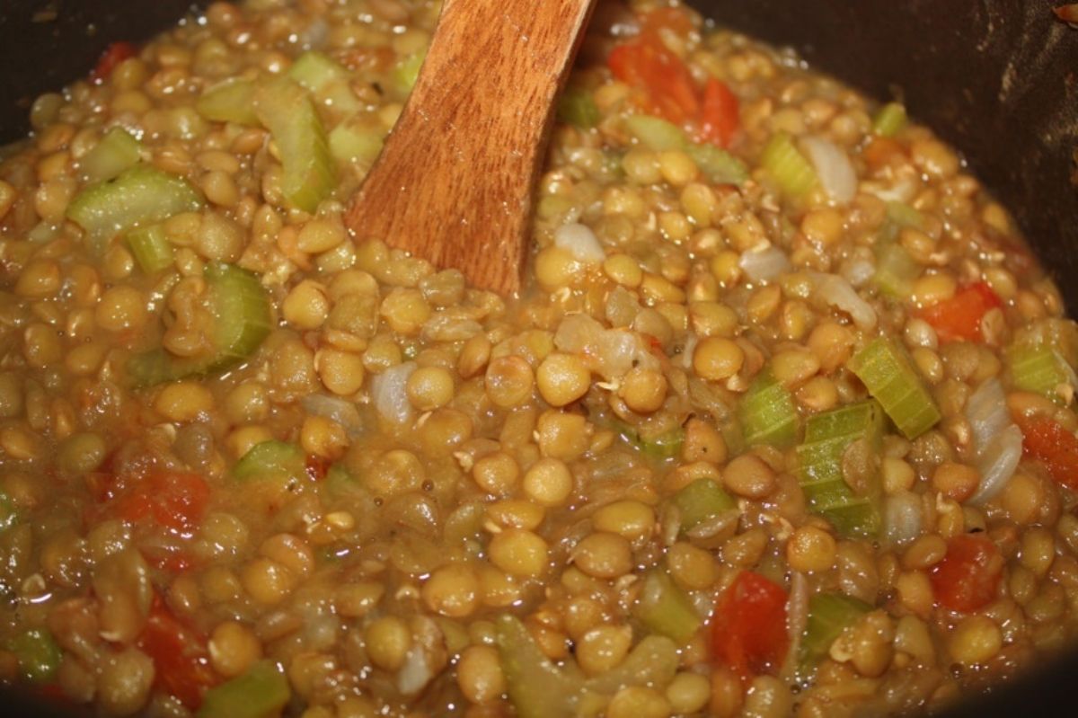 Lentil are your basic clean-eating legumes This healthy soup is perfect on a - photo 9