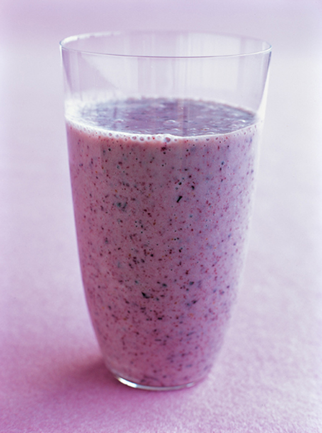 BLUEBERRY-YOGURT SMOOTHIES 1 ripe banana cut i - photo 12