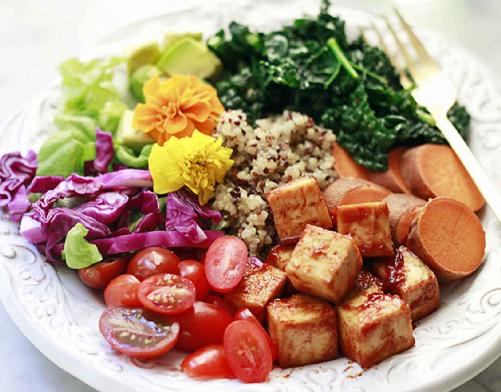 This protein-packed Buddha bowl with BBQ baked tofu is the perfect detoxifying - photo 4