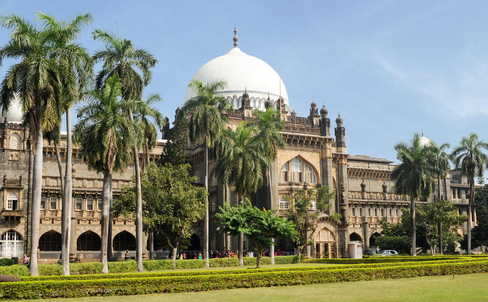 The grand exterior of Chhatrapati Shivaji Maharaj Vastu Sangrahalaya Top 10 - photo 7