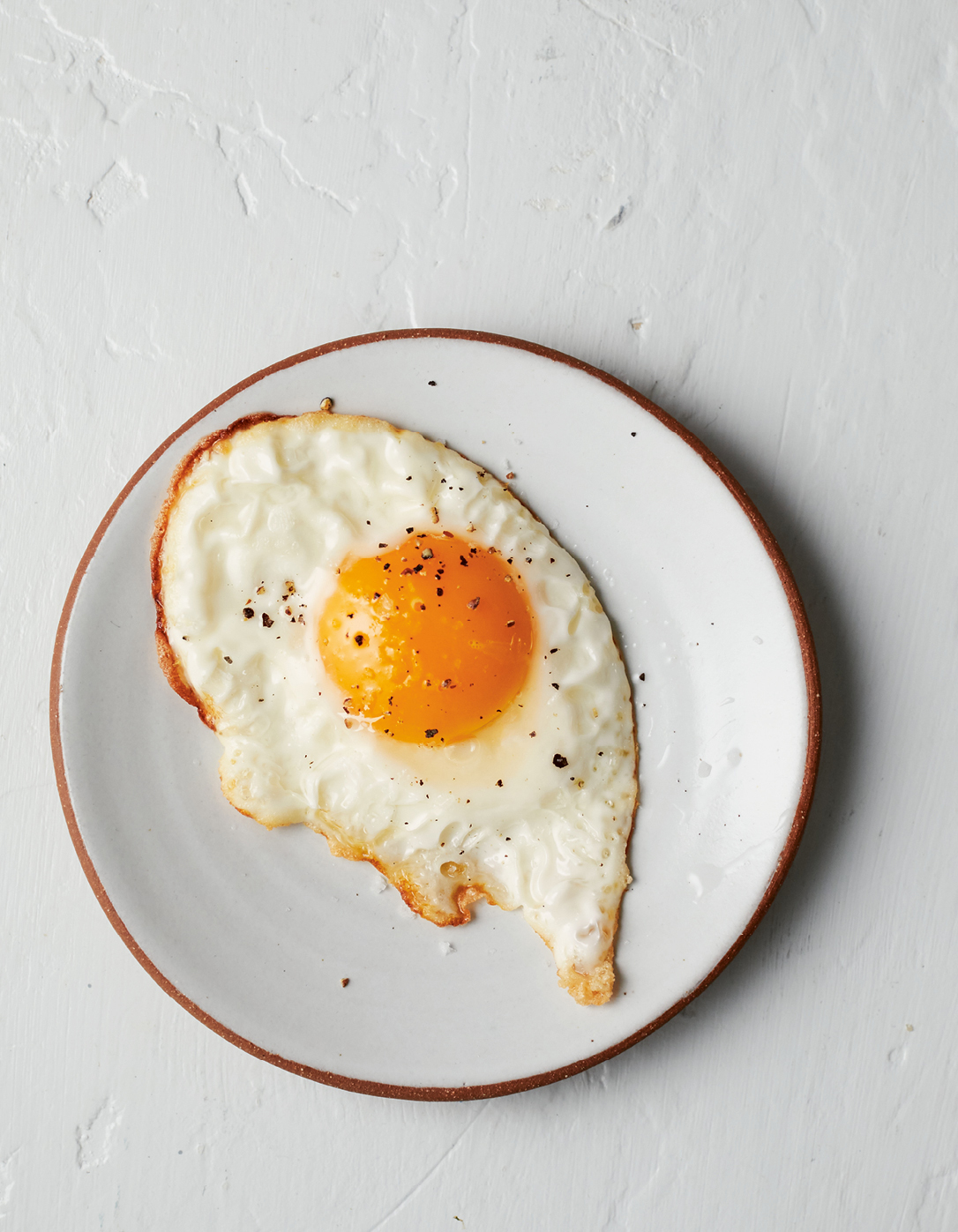 Serve in a bowl and top with a fried egg BRITISH-STYLE FISH POTPIE WITH CIDER - photo 11