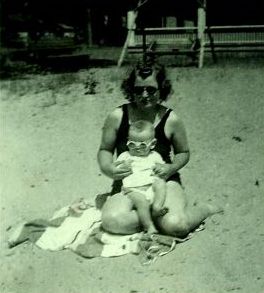 Edmund with Delilah at Mullet lake Michigan 1940 At Genets - photo 5