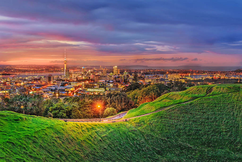 View over Auckland from the top of NATHEEPAT KIATPAPHAPHONGSHUTTERSTOCK - photo 5