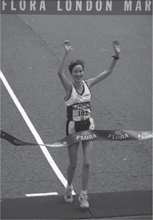 Catherina McKiernan winning London Marathon 1998 I had won three major - photo 6