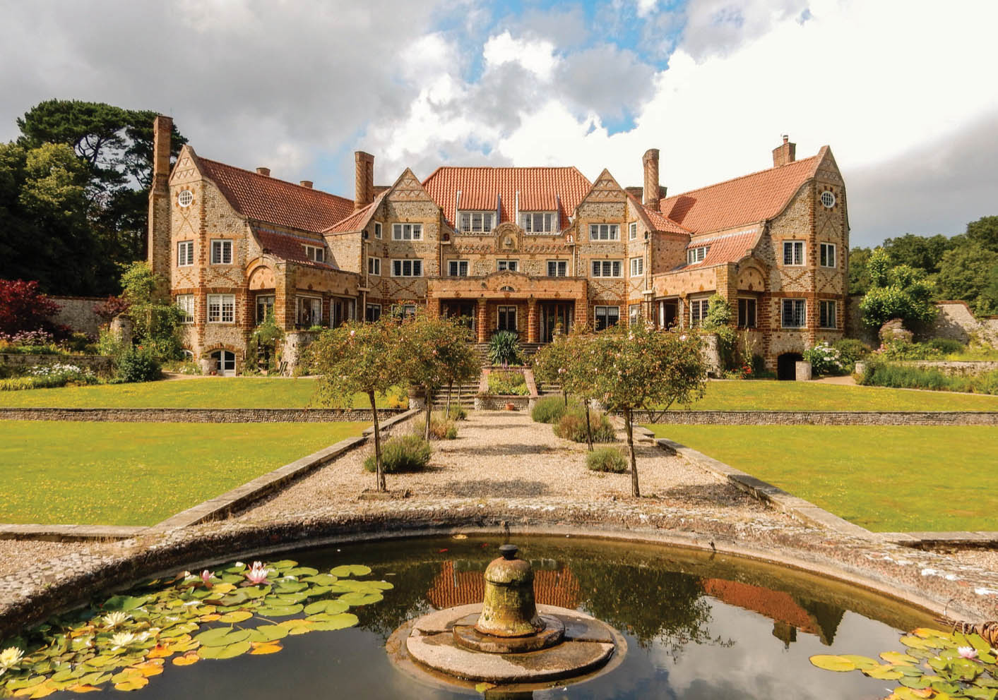 Voewood High Kelling Norfolk 190305 viewed from the south over the croquet - photo 7