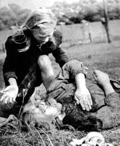 A German woman raped and killed Images in History A Soviet soldier out - photo 14