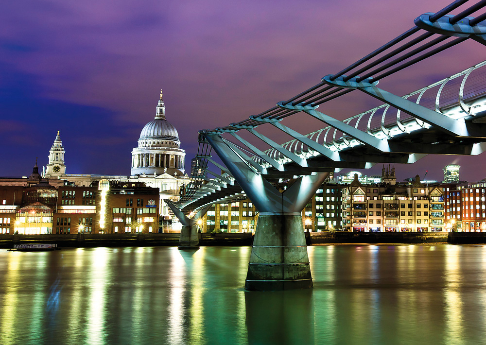 St Pauls Cathedral KIMBERLEY COOLEGETTY IMAGES London has something for - photo 5