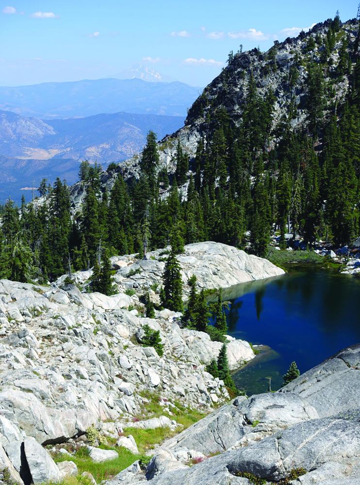 100 CLASSIC HIKES NORTHERN CALIFORNIA 4th Edition JOHN SOARES Sierra - photo 2