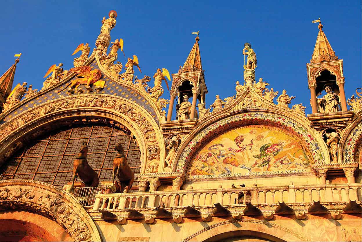 Basilica di San Marco With its five domes glittering mosaics and treasures - photo 4