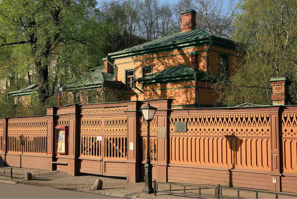 Top Attraction 9 Alamy House Museum of Tolstoy The evocative home of the - photo 12