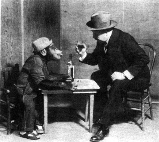 Jo Mendi showing his table manners with zoo director John Millen in the 1930s - photo 18