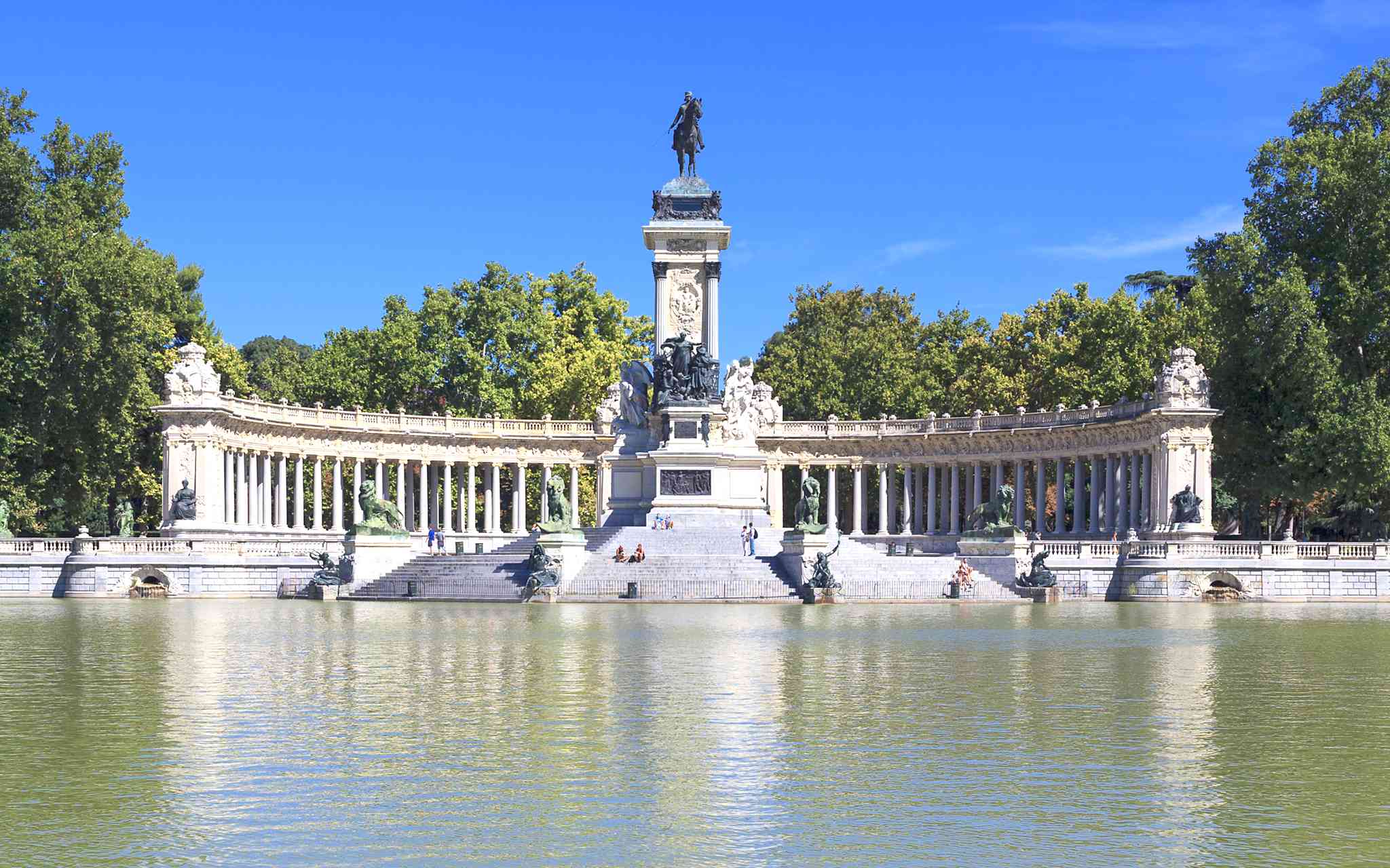 Parque del Retiro offers a leafy escape from the bustle of the city with a - photo 5