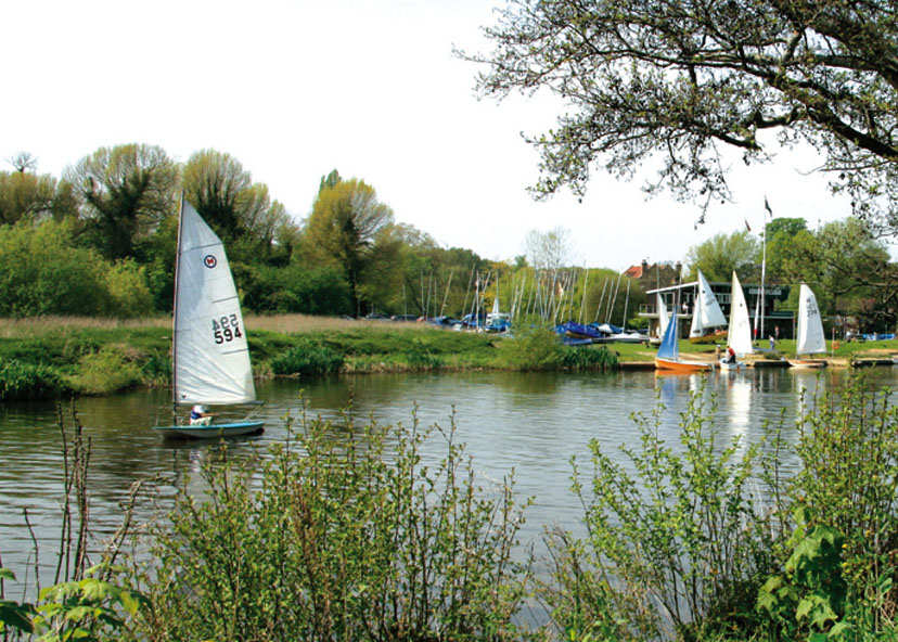 The Thames A Photographic Journey from Source to Sea - photo 6