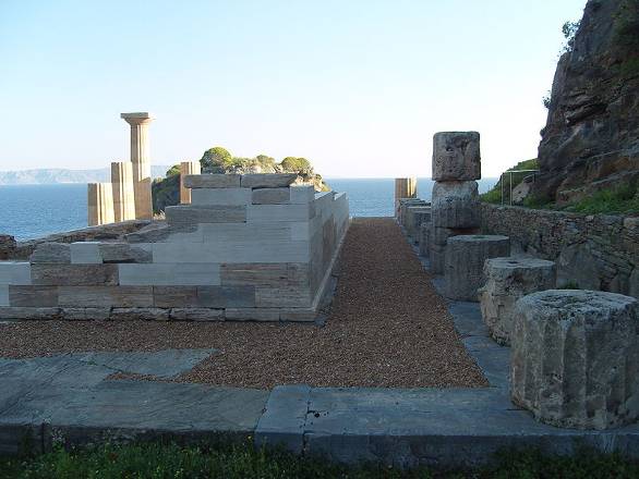 Temple of Athena ancient ruins of Ceos The Poems and Fragments Translated - photo 16