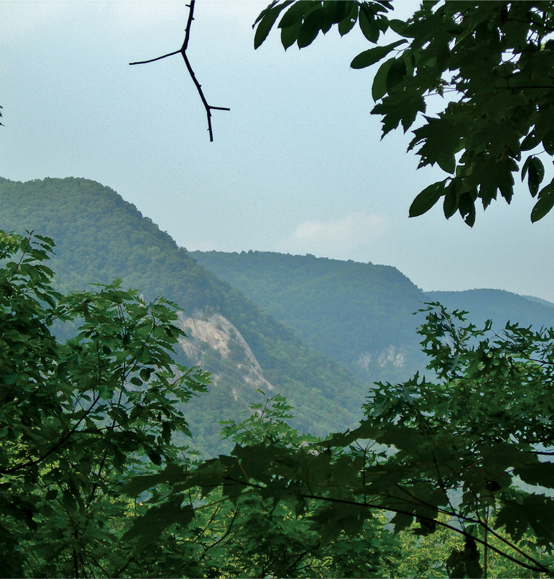 THE MOUNTAINS OF UPSTATE ARE OFTEN CLOAKED IN GRANITE T his book details 50 of - photo 11