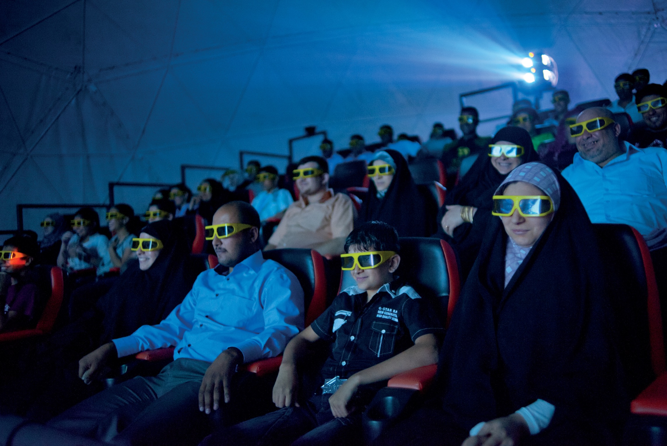 Iraqis watch a 3-D movie in Baghdad February 2010 Kahindo twenty sits - photo 7