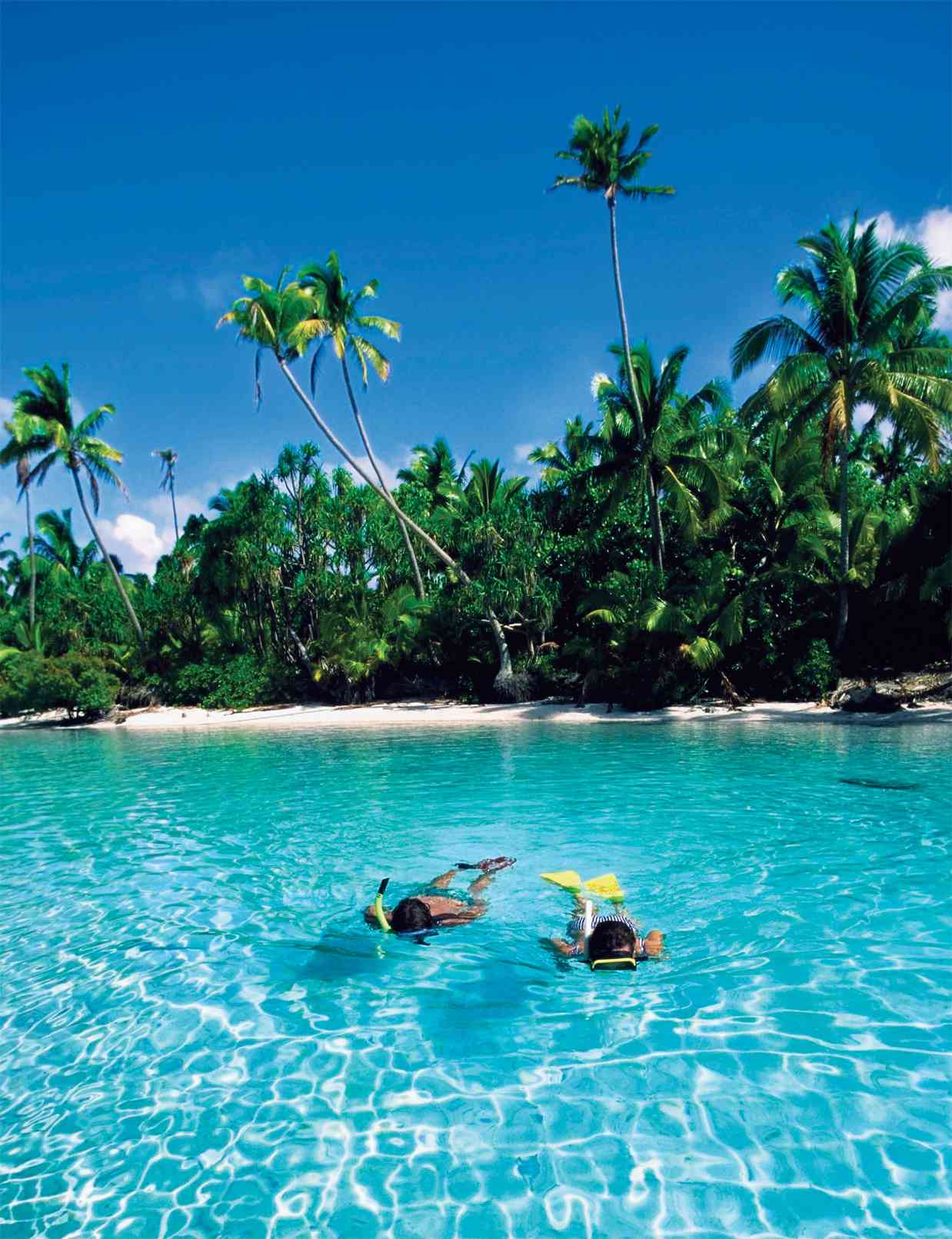 A classic image of paradise One Foot Island Aitutaki Cook Islands - photo 5