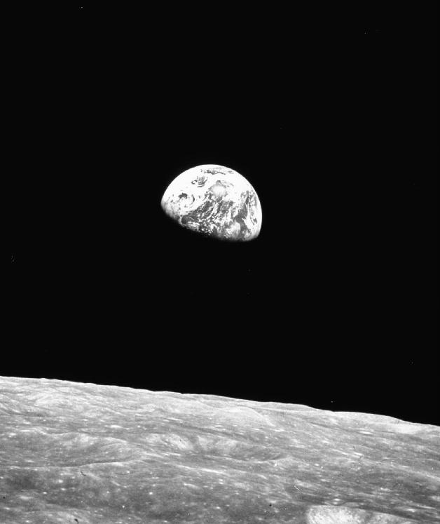 PHOTOGRAPH OF EARTH RISING ABOVE THE MOON TAKEN BY APOLLO 8 CREW MEMBER BILL - photo 4
