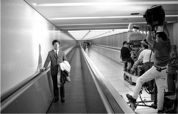 Benjamin Braddock played by Dustin Hoffman is filmed arriving at Los Angeles - photo 3