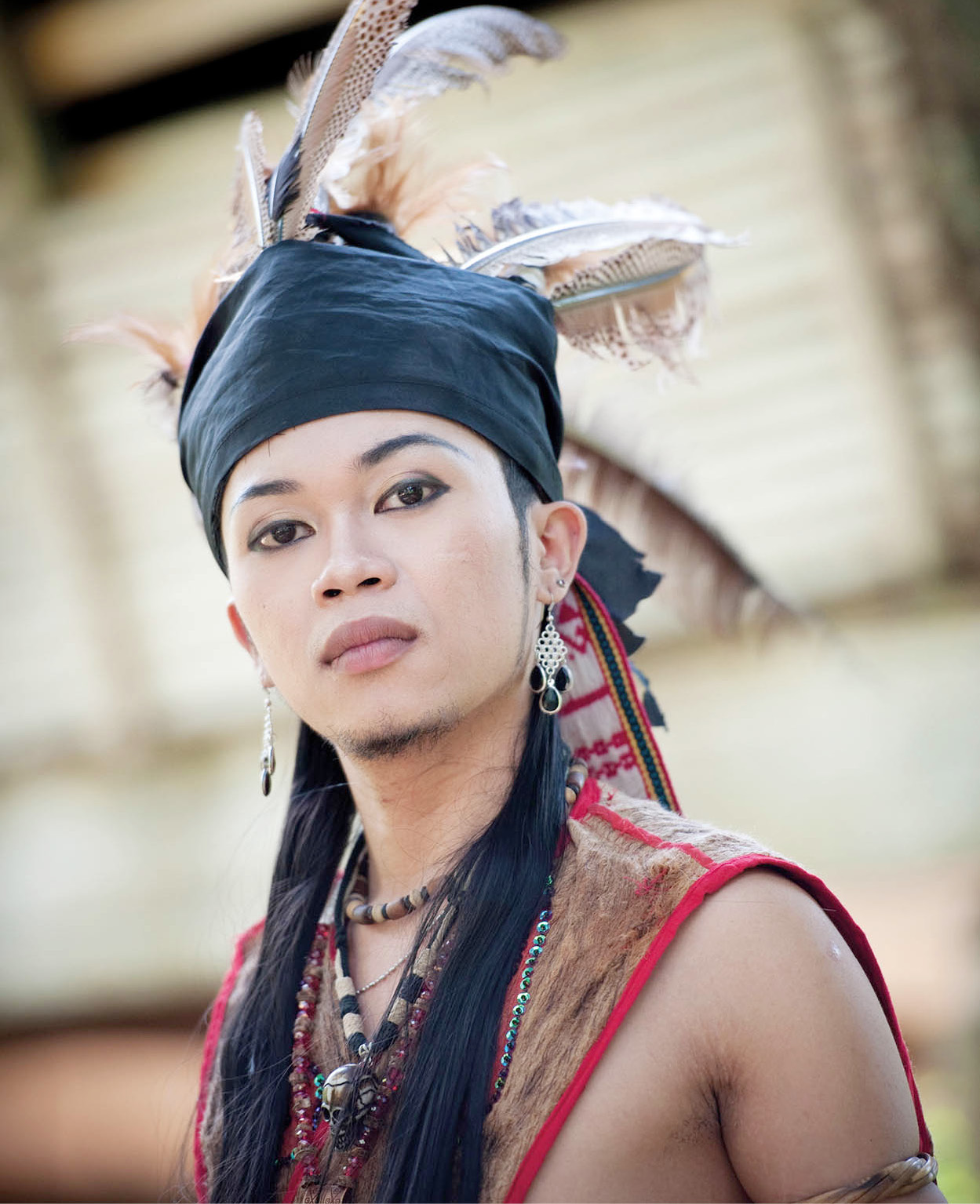 A Kadazan dancer at Hamin Do Kakadazan house James TyeApa Publications - photo 5