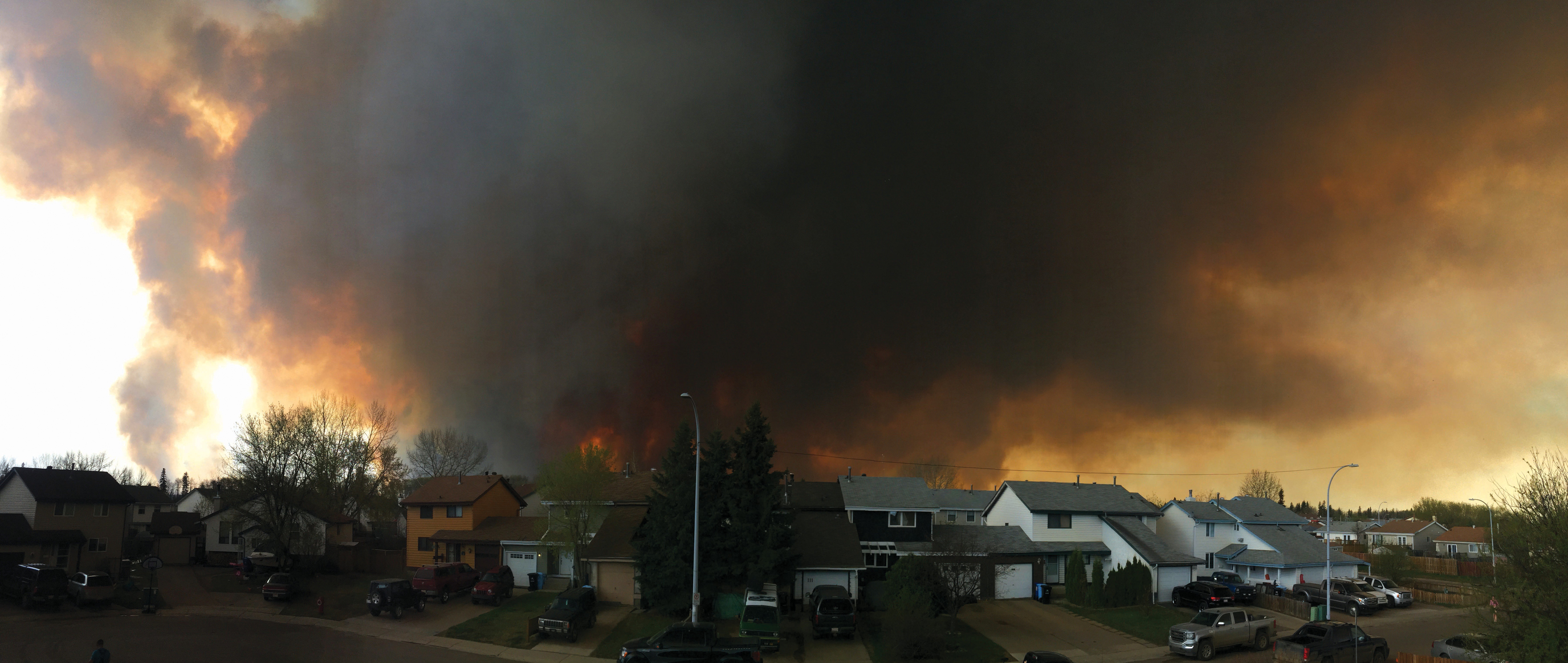 Into the Fire The Fight to Save Fort McMurray - photo 2