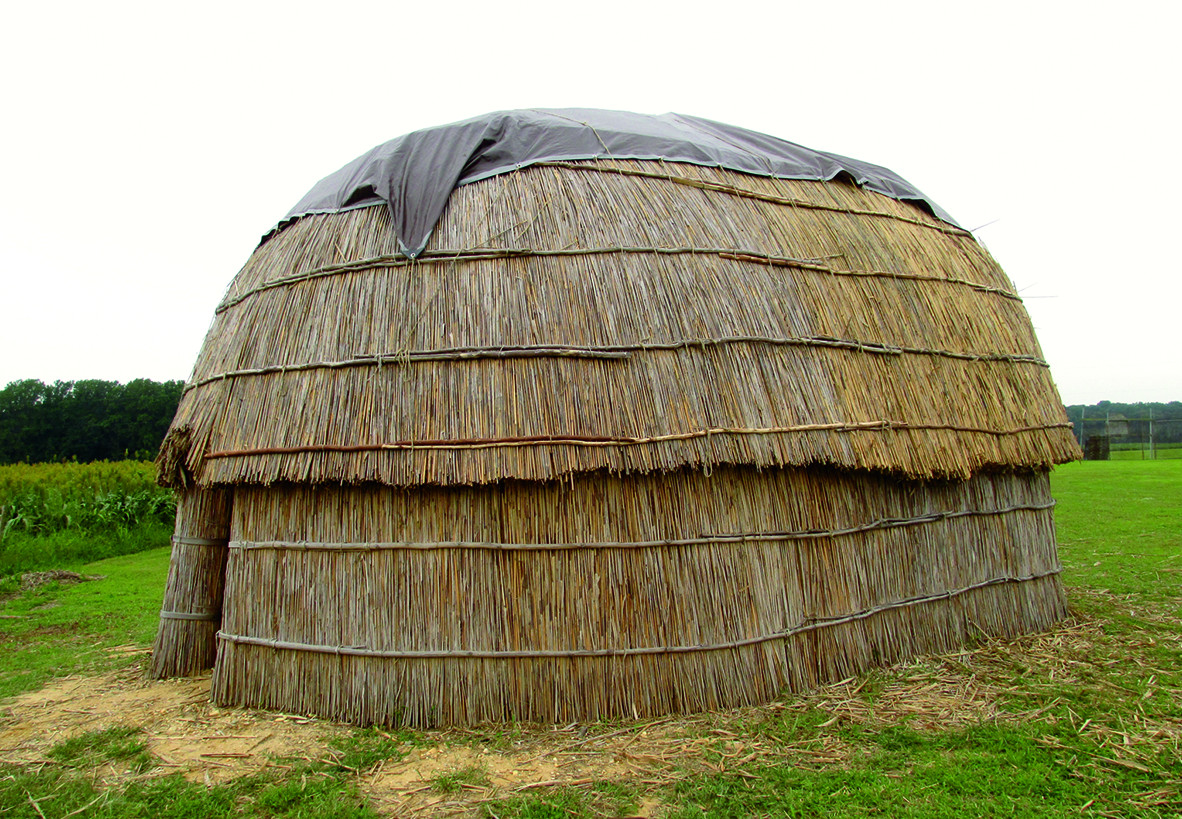 REPLICA OF AN INDIAN LONGHOUSE SANDY POINT SHOAL LIGHT The Chesapeake Bay is - photo 5