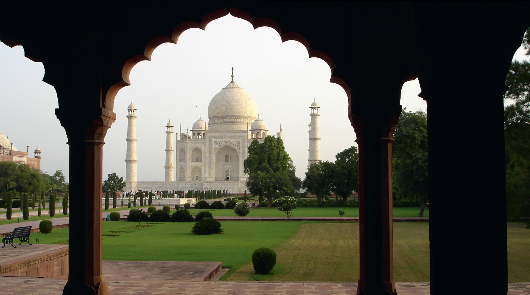 Dan Cruickshank The Taj Mahal at Agra India is one of the most famous - photo 4