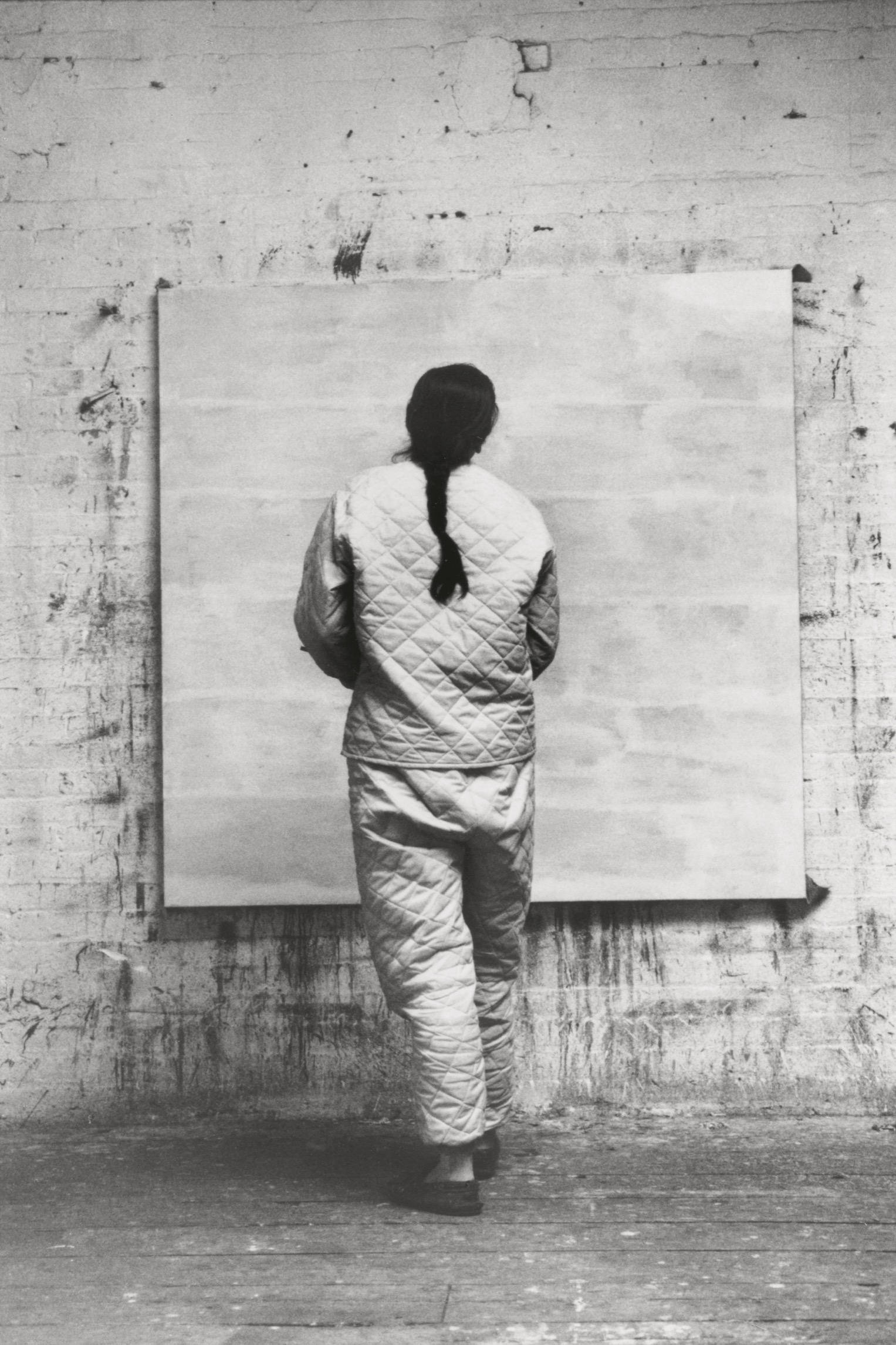 Agnes Martin photographed by Alexander Liberman 1973 Step One YOU ARE A - photo 6